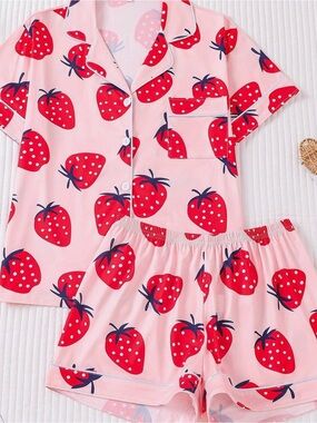 Source Unknown Pink Strawberry Print Two-Piece Pajama Set